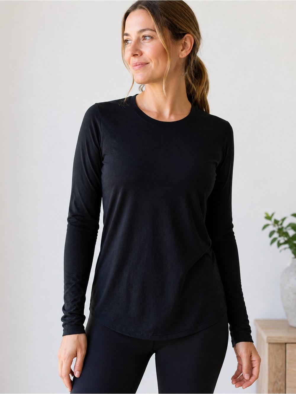SEG’MENTS 100% Merino Wool Black Long Sleeve Top Size M